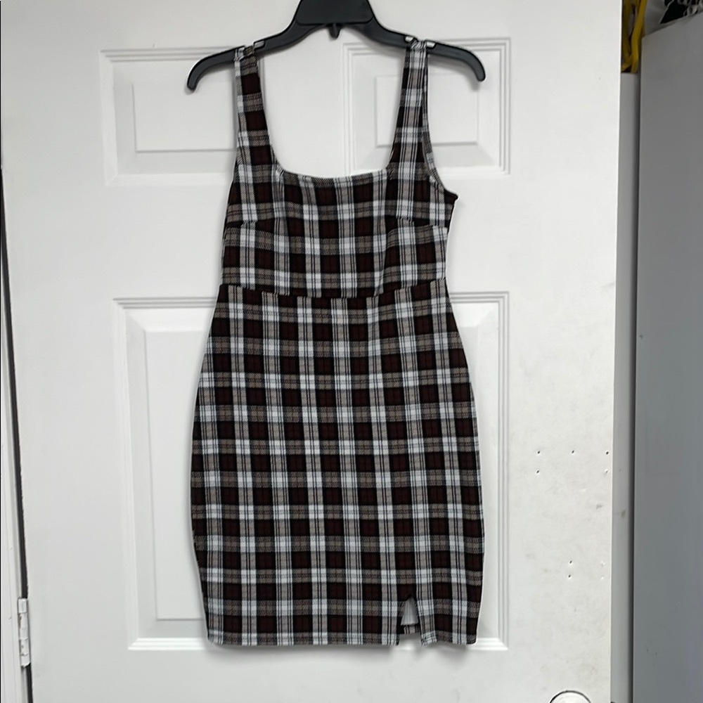 Almost Famous Black and White Sheath Mini Dress